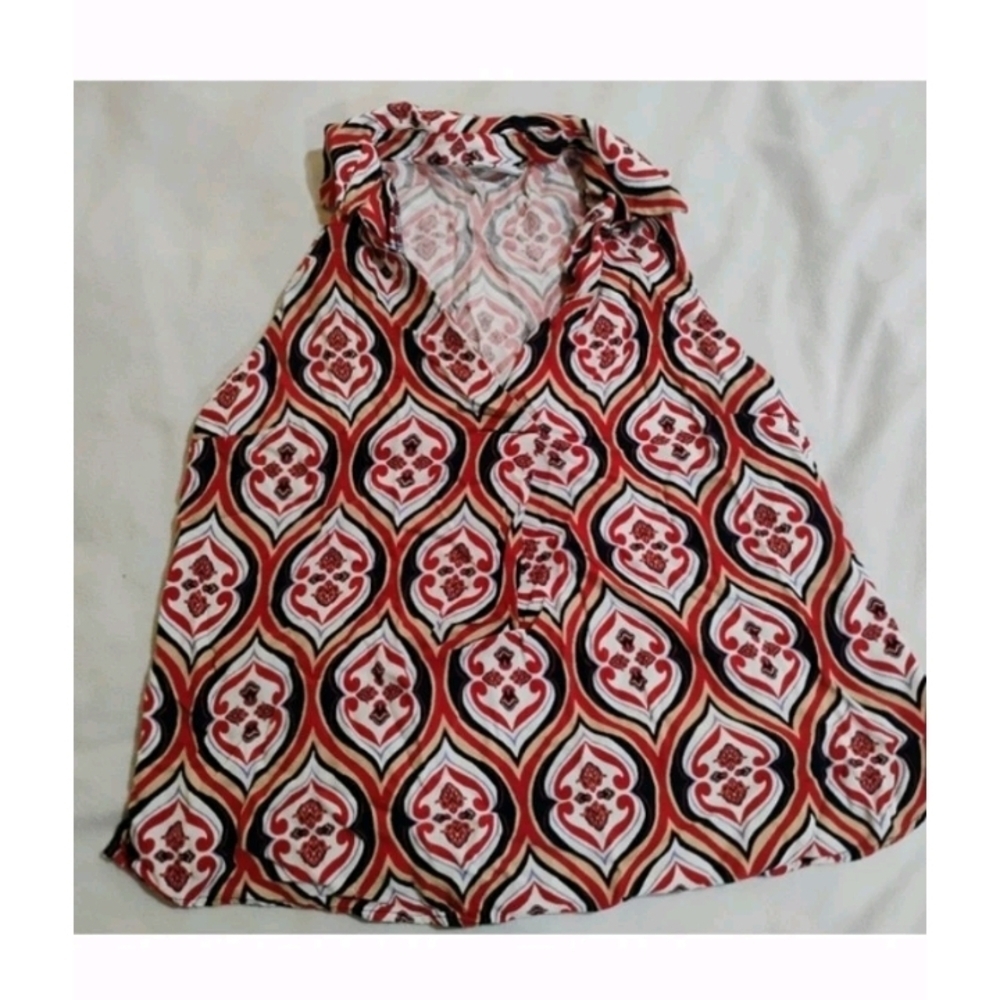Liz Claiborne Red and Black Geometric Blouse